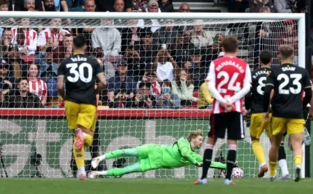 Bruno to Analyze Penalty Concerns Amid Love for Manchester United Pressure