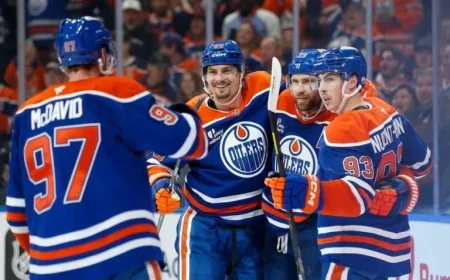 Oilers’ Connor McDavid Commends Rookie Teammate David Tomasek on Impressive NHL Debut at Age 29