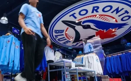 Canadian Fans Travel Miles to Support Blue Jays with Unwavering Enthusiasm