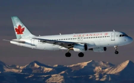 Discover the Sole North American Airline Offering Complimentary Alcohol in Economy on Every Flight