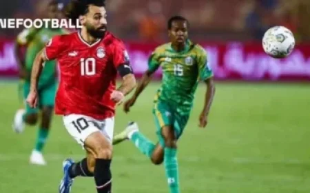 Ana de Armas Embraces Natural Beauty in Workout Gear During Los Angeles Outing