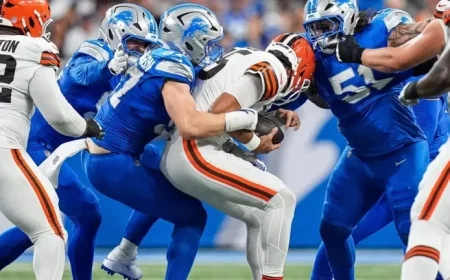 Aidan Hutchinson Tops NFL Charts in QB Pressures Ahead of Week 6