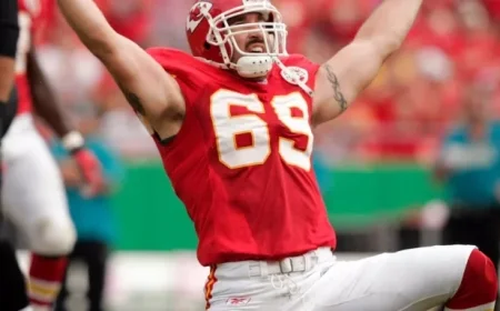 Hall of Fame Inductee Named Drum Honoree for Exciting Chiefs vs Lions Matchup