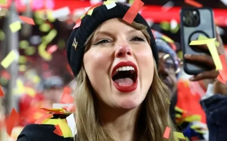 Taylor Swift’s Presence at Chiefs Game Tonight Latest Updates for Sunday Night Football