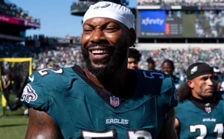 Eagles Star Za’Darius Smith Stuns Fans with Retirement Announcement Following Giants Defeat