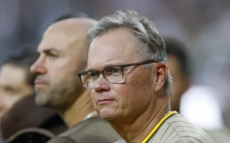 Padres Manager Mike Shildt Abruptly Retires Shocking Fans and Team