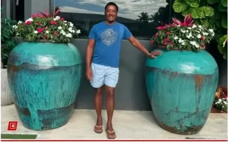 Pedro Martínez: Cooperstown Garden Tribute Engages Fans