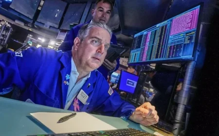 Wall Street Rises as Trump Eases Criticism of China