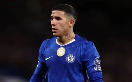 Enzo Fernandez Exits Argentina Squad Due to Synovitis in Right Knee