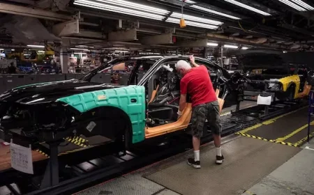 Stellantis Reverses Decision on Ontario Jeep Production Opting for U.S. Manufacturing Instead