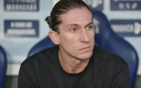 Flamengo’s Lineup Change Worries Fans Ahead of Challenging Match