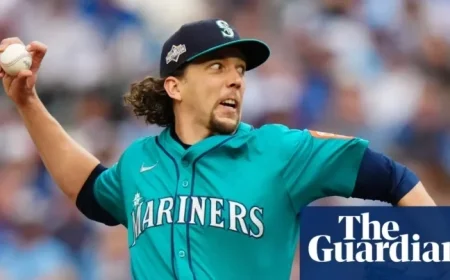 MLB Playoffs: Seattle Dominates with 2-0 Lead in Toronto While Dodgers Triumph in NLCS Opener