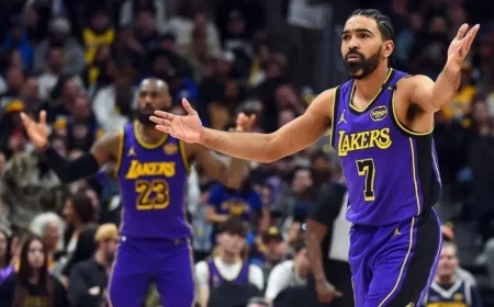 LeBron James Stunned by Gabe Vincent’s Explosive Performance Against the Mavericks