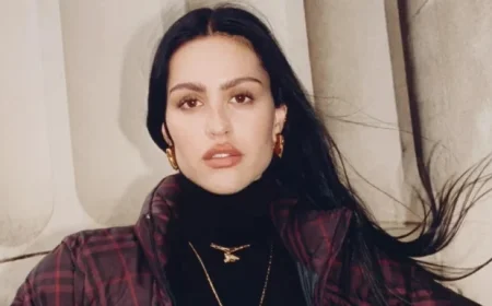 Discover How Amelia Gray Brought Her Dream Burberry Campaign to Life