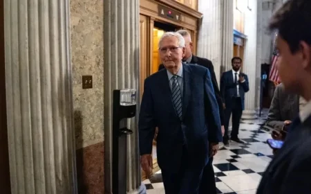 Watch Mitch McConnell Collapse Caught on Video in Senate Office Building