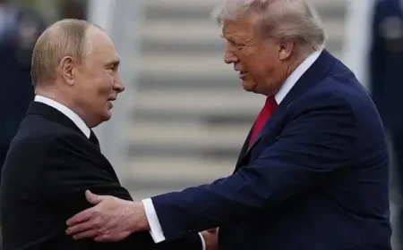 Trump in Talks with Putin Amid Deliberations on Selling Long-Range Missiles to Ukraine