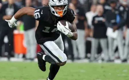 Top 2 Trade Suggestions for the Giants by ESPN