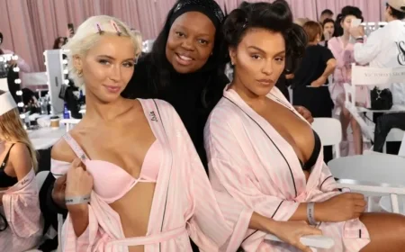 Inside VS Backstage Paloma Elsesser Shares Insights on Honesty and Self-Care Rituals