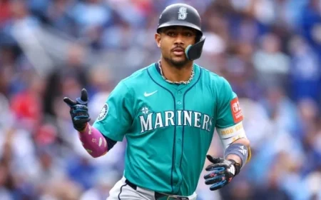 Mariners Dominate in Toronto Secure Strong Lead in ALCS Race