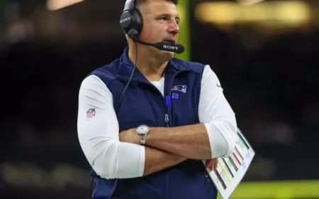 Mike Vrabel Connects with Former Tennessee Coach Who Replaced Him After Departure