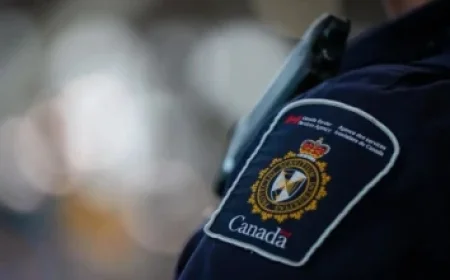 Leafs Rookie Cowan Stands Strong Amidst ‘Cheap’ Hits