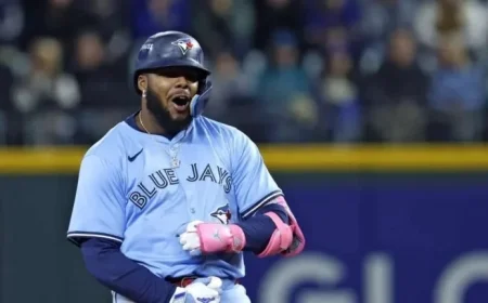 Vladimir Guerrero Jr. aims to recreate iconic viral moment with David Ortiz