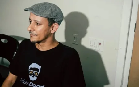 The Isolating Reality of Day Trading: Exploring the Loneliness of Making a Living in the Stock Market