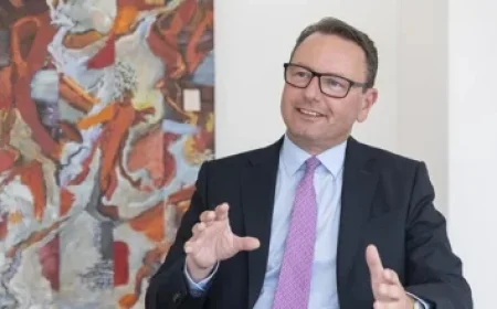 Yao Youqun Analyzes Special Aspects of Miao Hua Case Ahead of Fourth Plenary Session