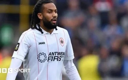 Sheffield United Bolsters Midfield with Signing of Former Crystal Palace Star Jairo Riedewald