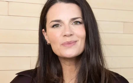 Marie-Eve Janvier Steps Away from Radio and Social Media Indefinitely