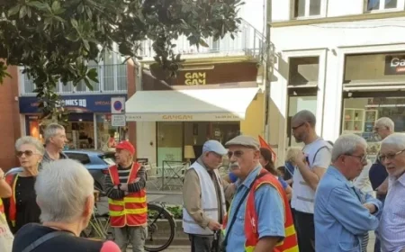 Protest in Albi: Retirees Rally Against Frozen Pensions Amid Declining Purchasing Power