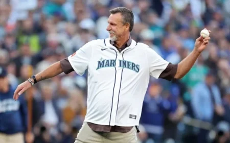 Diamondbacks Icon Randy Johnson Delivers First Pitch for Mariners at ALCS Game 3