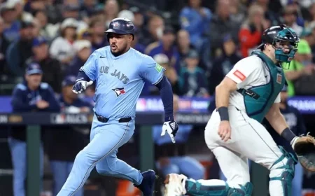 Blue Jays remove star slugger from roster for remainder of ALCS against Mariners