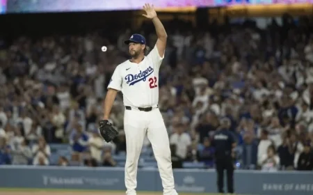 Fan celebrates Clayton Kershaw’s legendary Dodger legacy as lefty begins final chapter