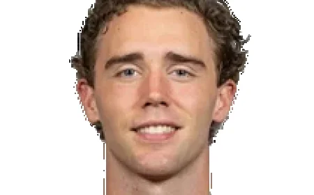 Spencer Knight Shines as Steady Force in Monday Victory Against Mammoth