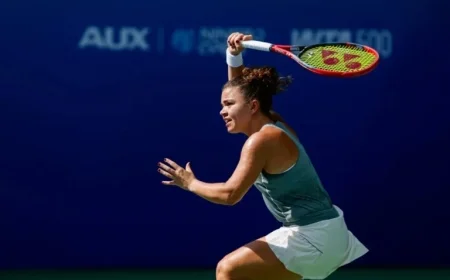 Paolini Defeats Bencic Eyes WTA Finals Berth with Win Over Rybakina