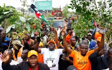 Kenyan Police Deploy Tear Gas on Thousands at Odinga’s Memorial Gathering