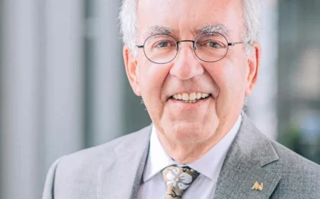 Collège des médecins du Québec President Severely Reprimanded After Chaotic Meeting