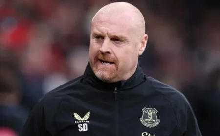 Clarke Carlisle Claims Sean Dyche Missed Golden Opportunity by Rejecting Rangers Job