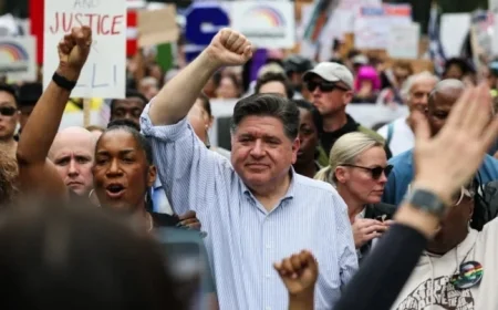 Gov. Pritzker Speaks at Energy-Packed ‘No Kings’ Rally in Chicago