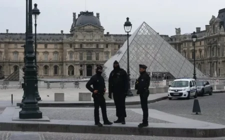 Daring Louvre Heist: Priceless Heritage Jewellery Stolen by Thieves