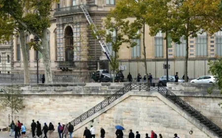 Daring Louvre Heist Shuts Down Paris Museum as Thieves Escape with Priceless Jewels