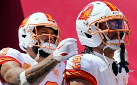 Buccaneers WRs Mike Evans and Emeka Egbuka Face Uncertain Status Against Lions Due to Hamstring Injuries