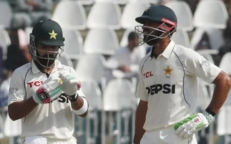 Pakistan aims for series victory by choosing to bat first in second South Africa test