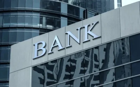 Piper Sandler Boosts Interactive Brokers Price Target to $80 from $68