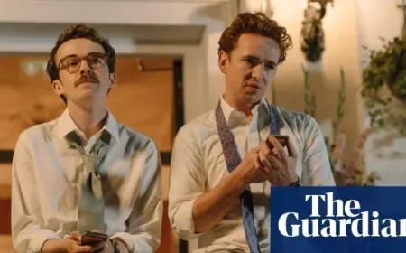 Julia Roberts Shares Heartwarming Tale of Quirky Friendships on TV Tonight