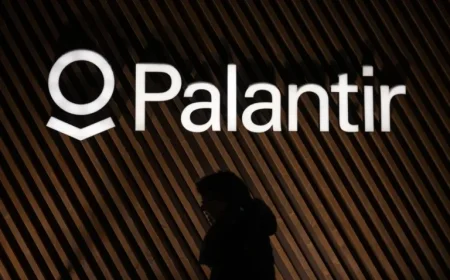 Palantir Set to Surpass Oracle in Value by 2030 Predicts Experts