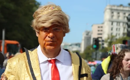 Bernie Sanders and Costumed Protesters Unite Against Trump at No Kings Day Rally Captured in Photos