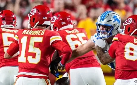 Detroit Lions Star Aidan Hutchinson Dominates with Sack-Fumbles in Award-Worthy Campaign