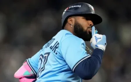 Key Players Return as Santos Announces Squad for Crucial Match Against Vitoria